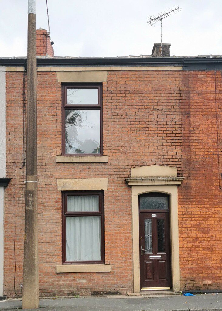 Burnley Road, Colne Lock and Key Estate Agents Blackburn and Lancashire